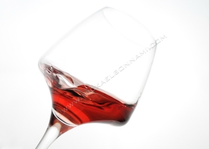 Verre de vin rouge - Photo studio