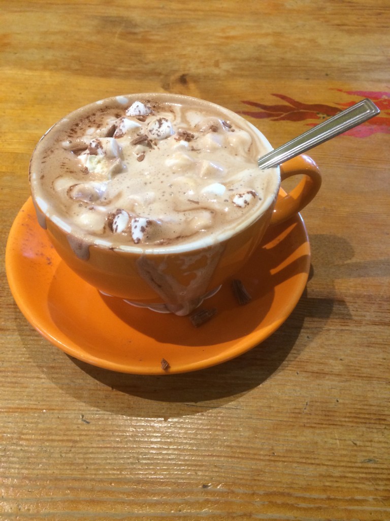 Chocolat chaud et marshmallow - Café Arriba - Portree - Ile de Skye - Ecosse