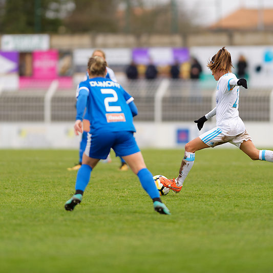 Soyaux-Marseille D1 (14) Soyaux-Marseille - Football - Championnat D1 Féminine - Amandine Soulard - Anaïs Dumont