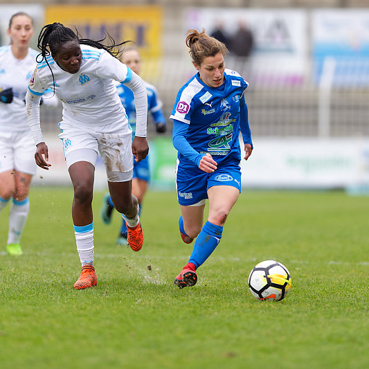 Soyaux-Marseille D1 (2) Soyaux-Marseille - Football - Championnat D1 Féminine - Laura Bourgoin - Hawa Cissoko