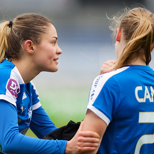 Soyaux-Marseille D1 (21) Soyaux-Marseille - Football - Championnat D1 Féminine - Justine Deschamps
