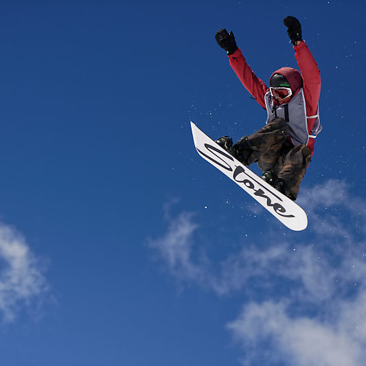 Championnat de France 2018 de Snowboard Big Air (6) Championnat de France 2018 de Snowboard - Big Air - Saint-Lary - Pyrénées