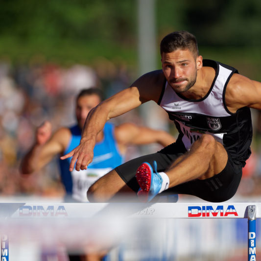Decastar 2018 (11) Décastar 2018 - Tim Nowak - 110m haies - 16 septembre 2018 Kévin Mayer bat le record du monde de décathlon avec 9126 points