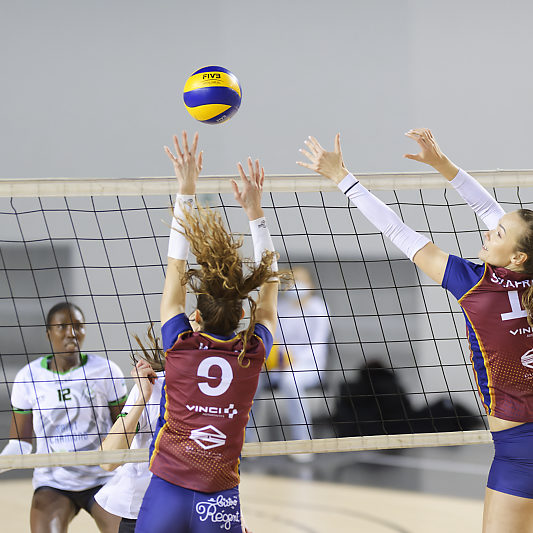 Burdis Bordeaux - Volley-Ball - Aleksandra Szafraniec - Justine Chereau - Bordeaux Mérignac Volley