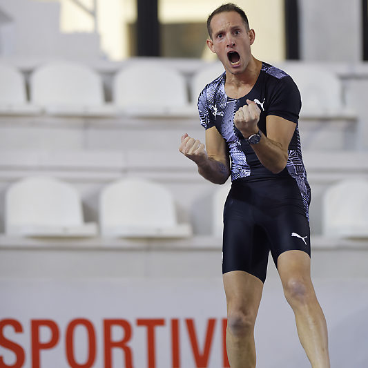 StarPerche Bordeaux 2021 (13) StarPerche Bordeaux 2021 - Saut à la Perche - Renaud Lavillenie