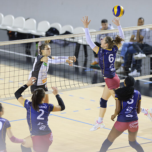Burdis-Quimper (18) Burdis Bordeaux- Quimper - Volley-Ball - Justine Chereau