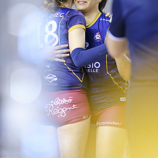 Burdis Bordeaux - IFVB - Volley-ball - Aleksandra Szafraniec - Katia Tetuanui - Palais des sports Bordeaux