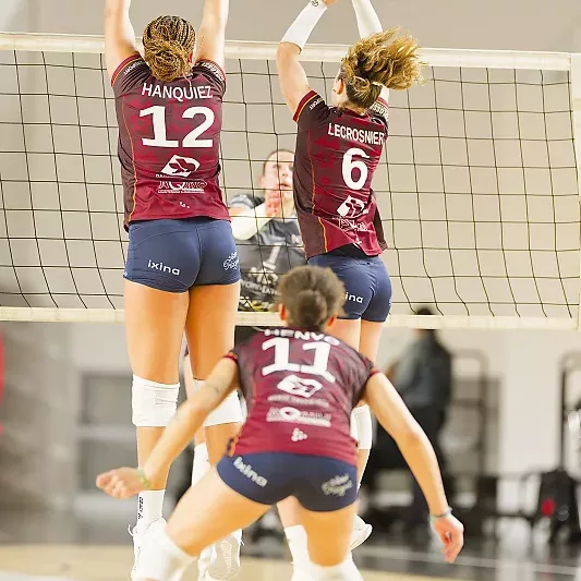 Burdis Bordeaux - Saint-Dié-des-Vosges - Volley-ball - Mélinda Hanquiez - Julie Henyo - Sarah Lecrosnier